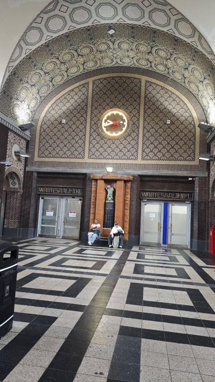Oldenburger Bahnhof